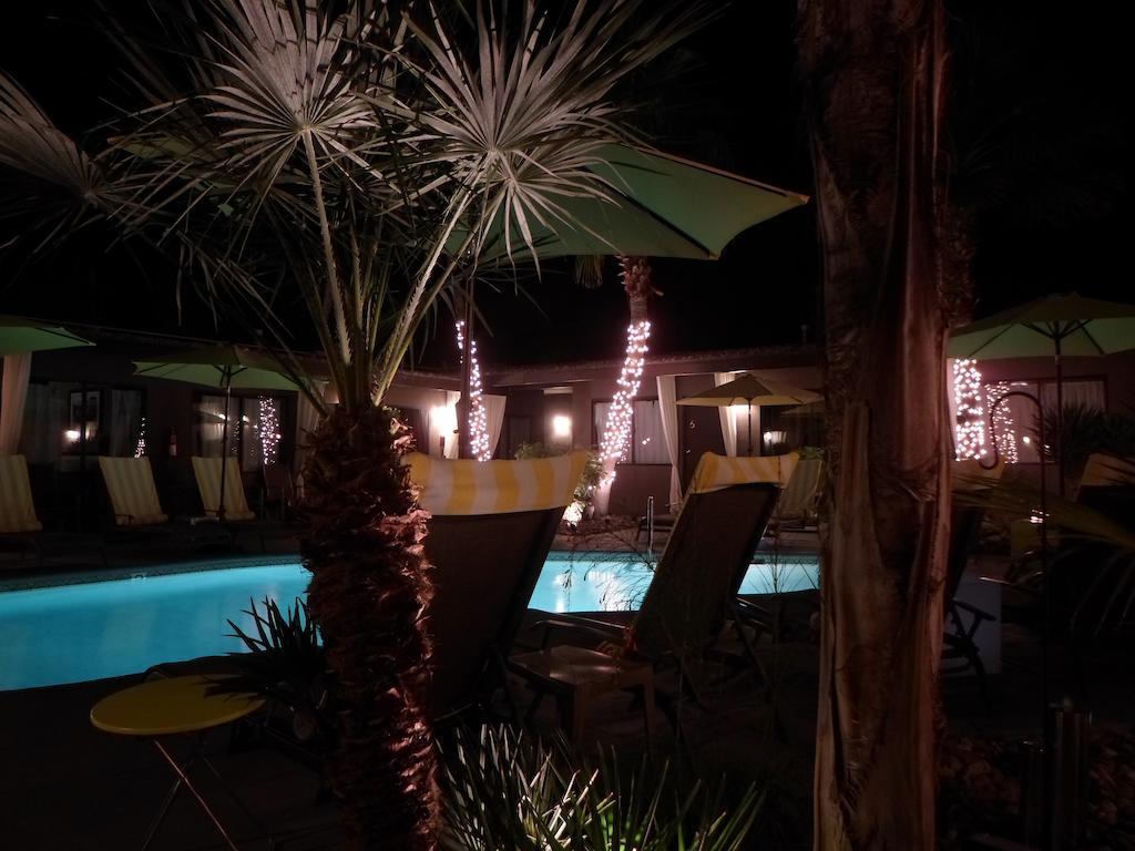 Avanti Hotel Palm Springs Exterior photo