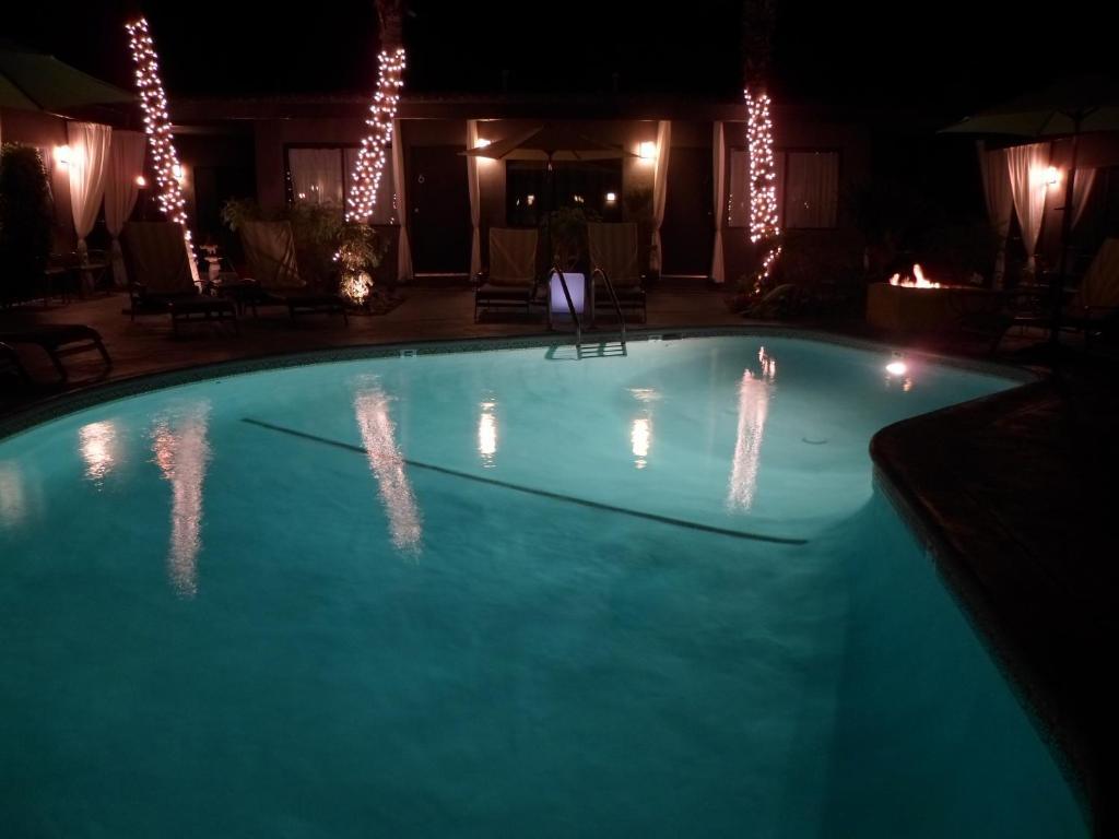 Avanti Hotel Palm Springs Exterior photo